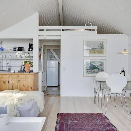 Cozy In With Kitchen Holiday home