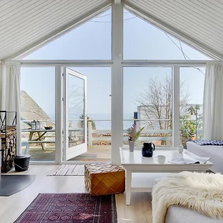 Holiday home Cozy In With Kitchen Snekkersten